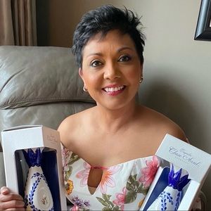 Meet your Posher, Fareeda